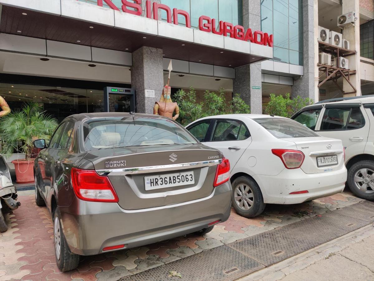 Hotel Ds Clarks Inn Gurgaon Bagian luar foto